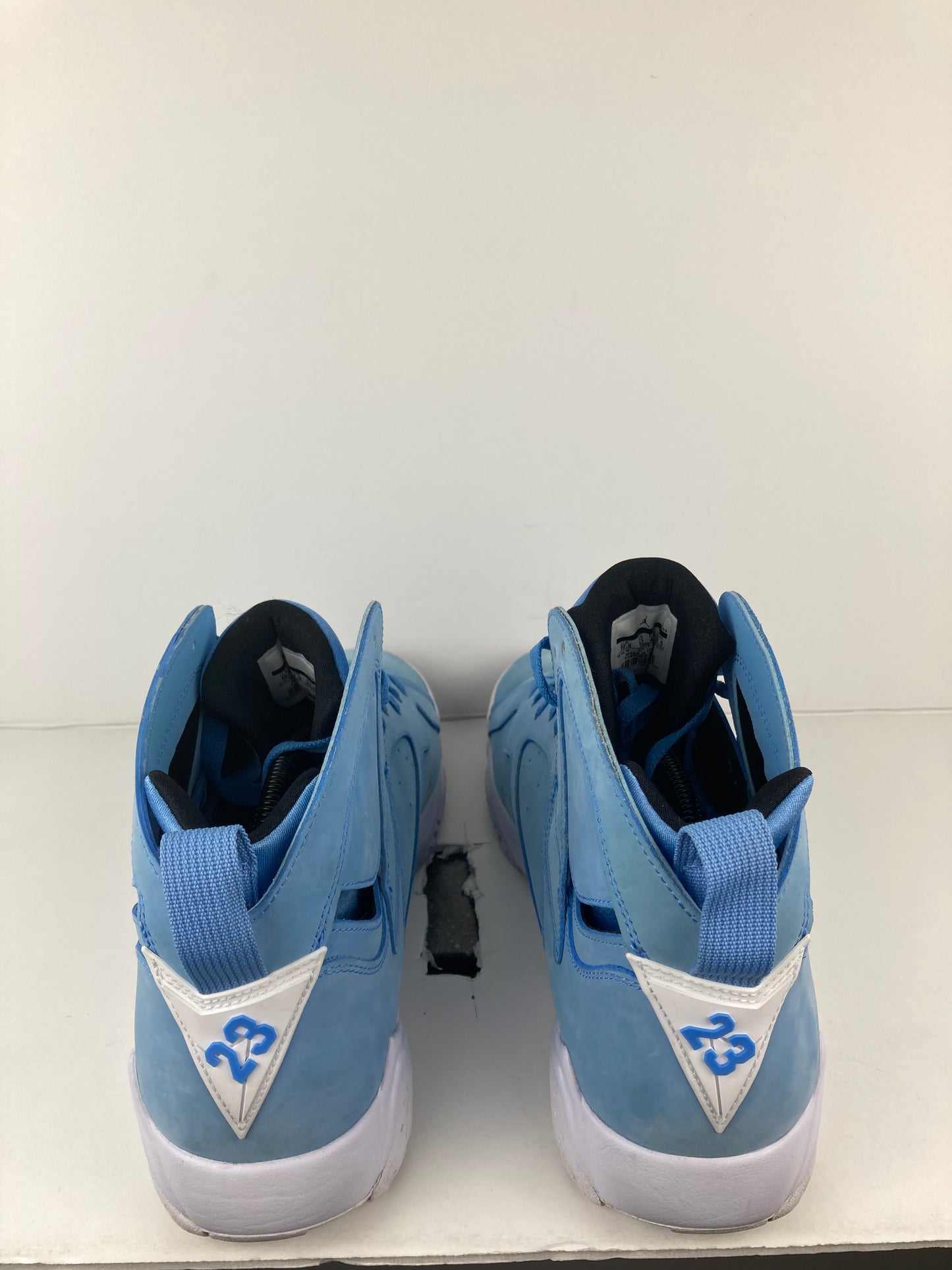 Jordan 7 Retro Pantone 2017 Size 10.5 304775 400