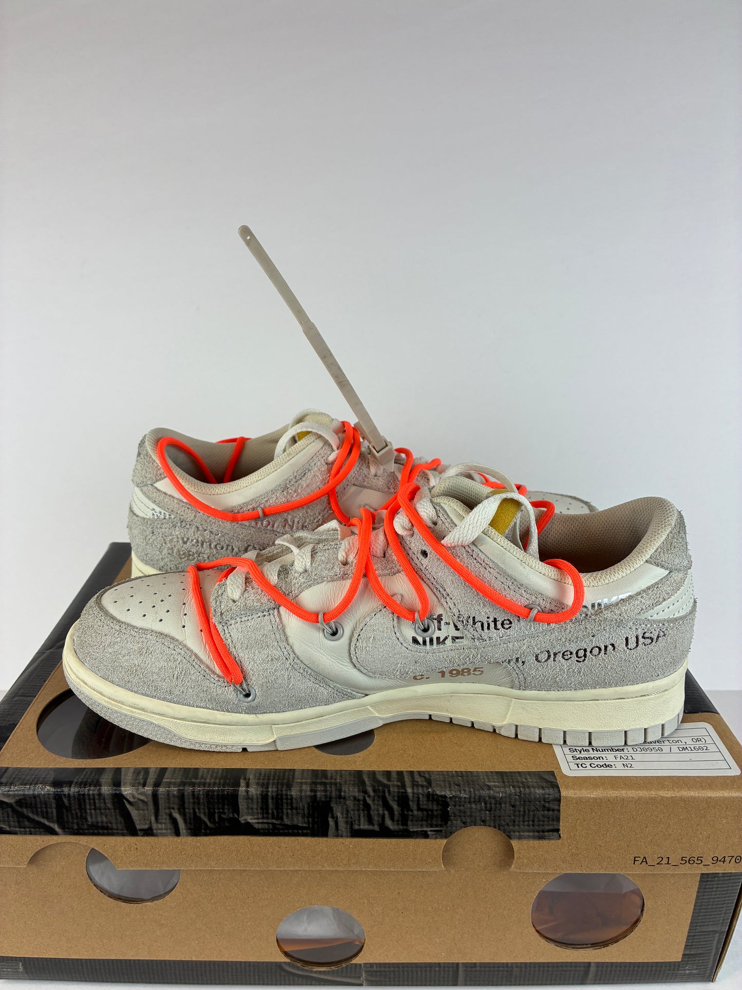 Nike Off-White x Dunk Low Lot 11 of 50 Size 9.5 DJ0950 108