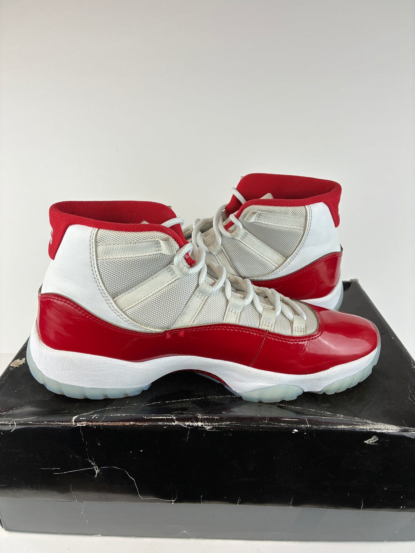 Jordan 11 Retro High Cherry Size 10.5 CT8012 116
