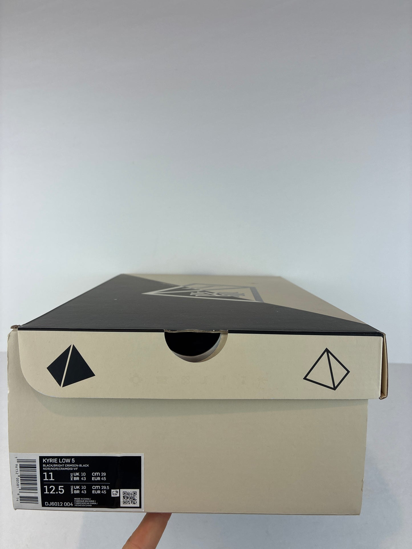 Nike Kyrie 5 Low Black Bright Crimson Size 11 DJ6012 004