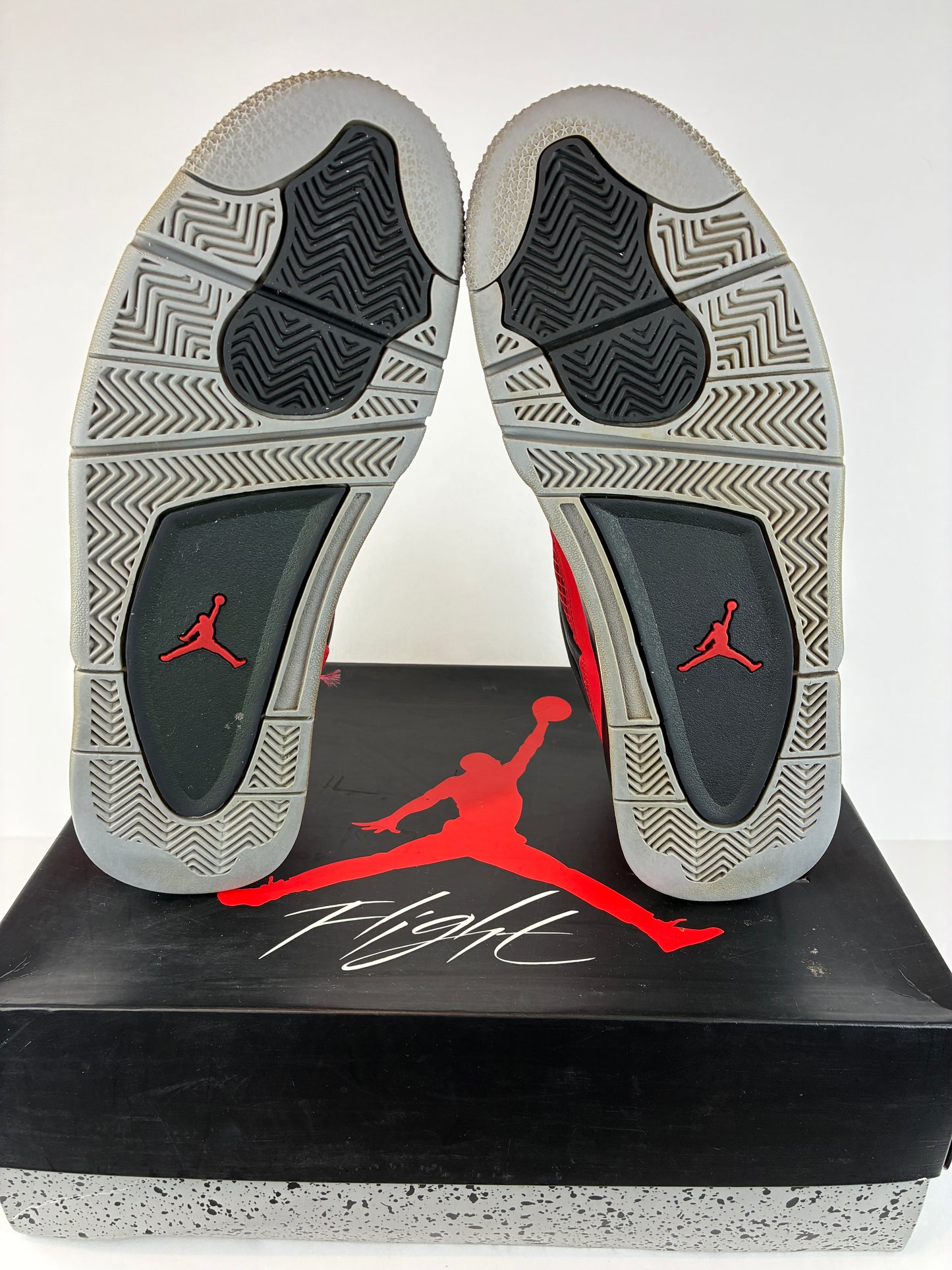 Jordan 4 Retro Toro Bravo 2013 Size 10.5 308497 603