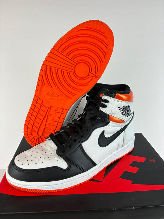 Jordan 1 Retro High Electro Orange Size 9.5 555088 180