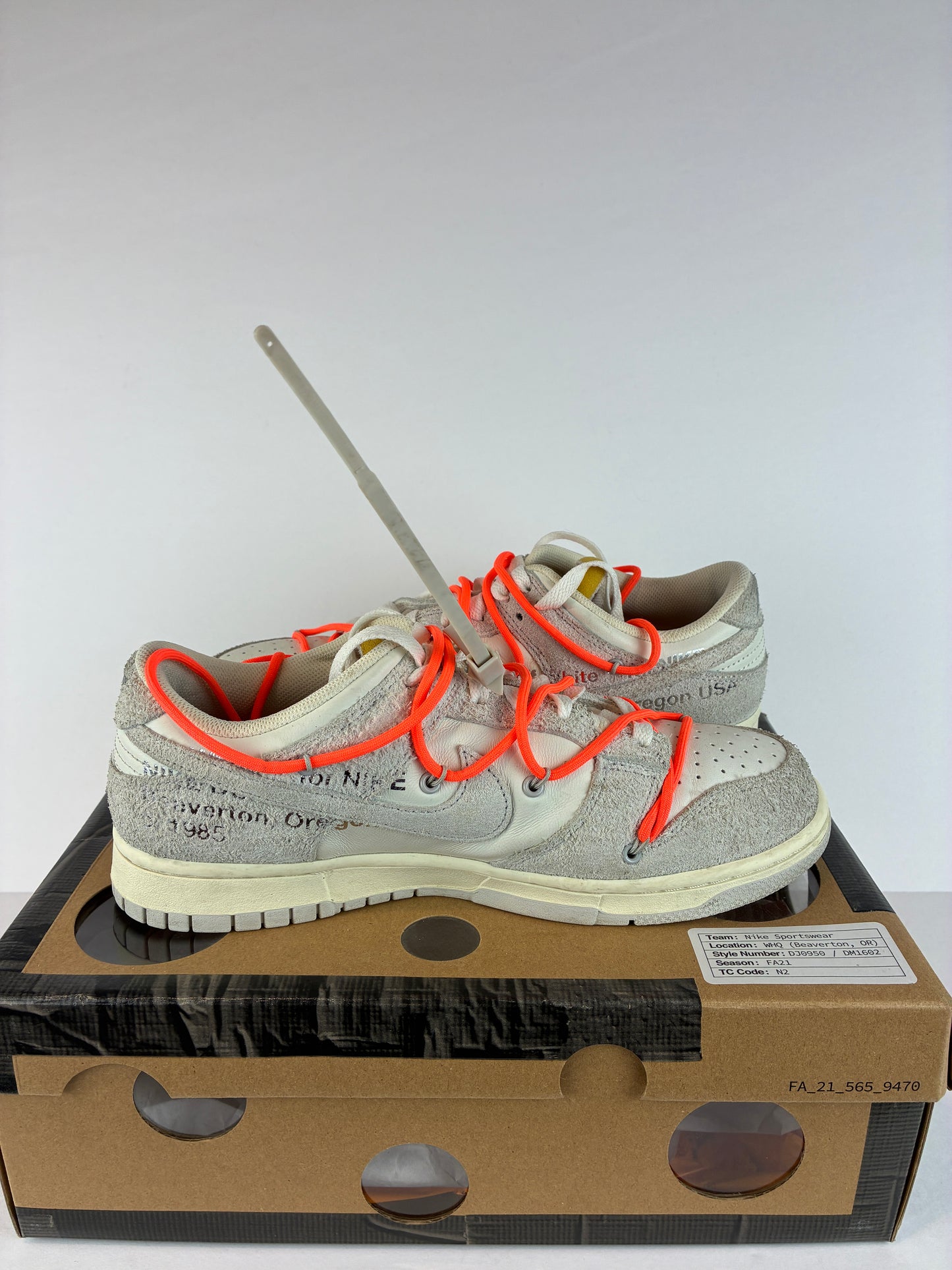 Nike Off-White x Dunk Low Lot 11 of 50 Size 9.5 DJ0950 108