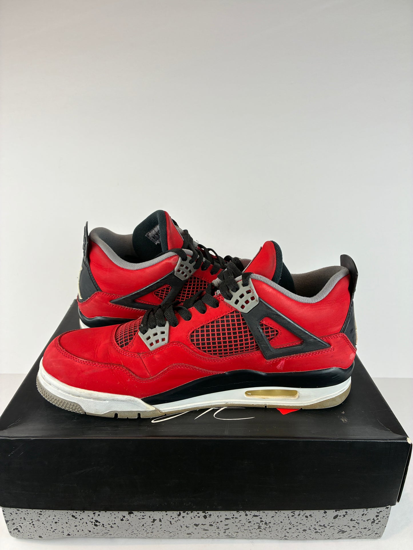 Jordan 4 Retro Toro Bravo 2013 Size 10.5 308497 603