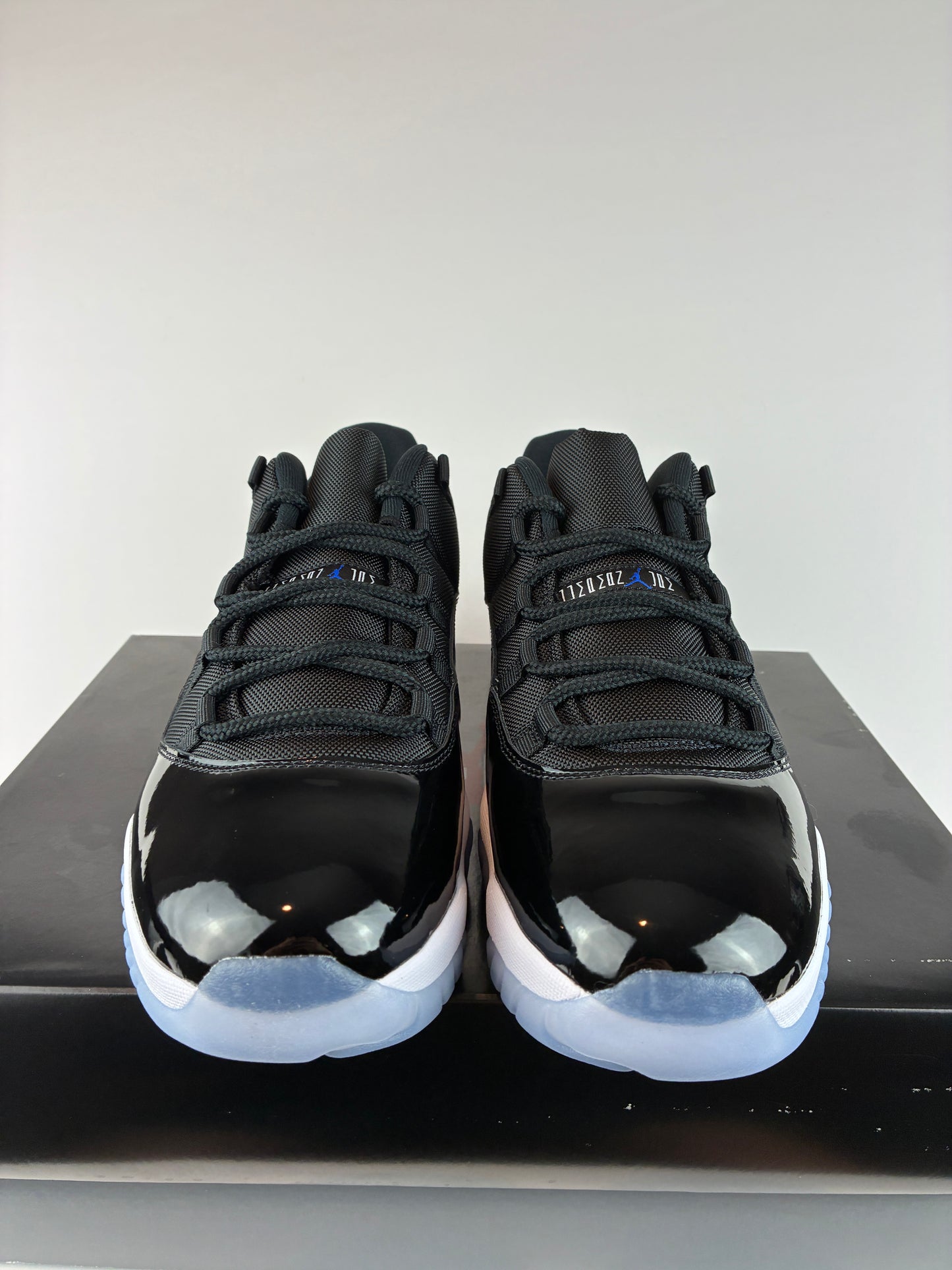Air Jordan 11 Retro Low Space Jam Size 13 FV5104 004