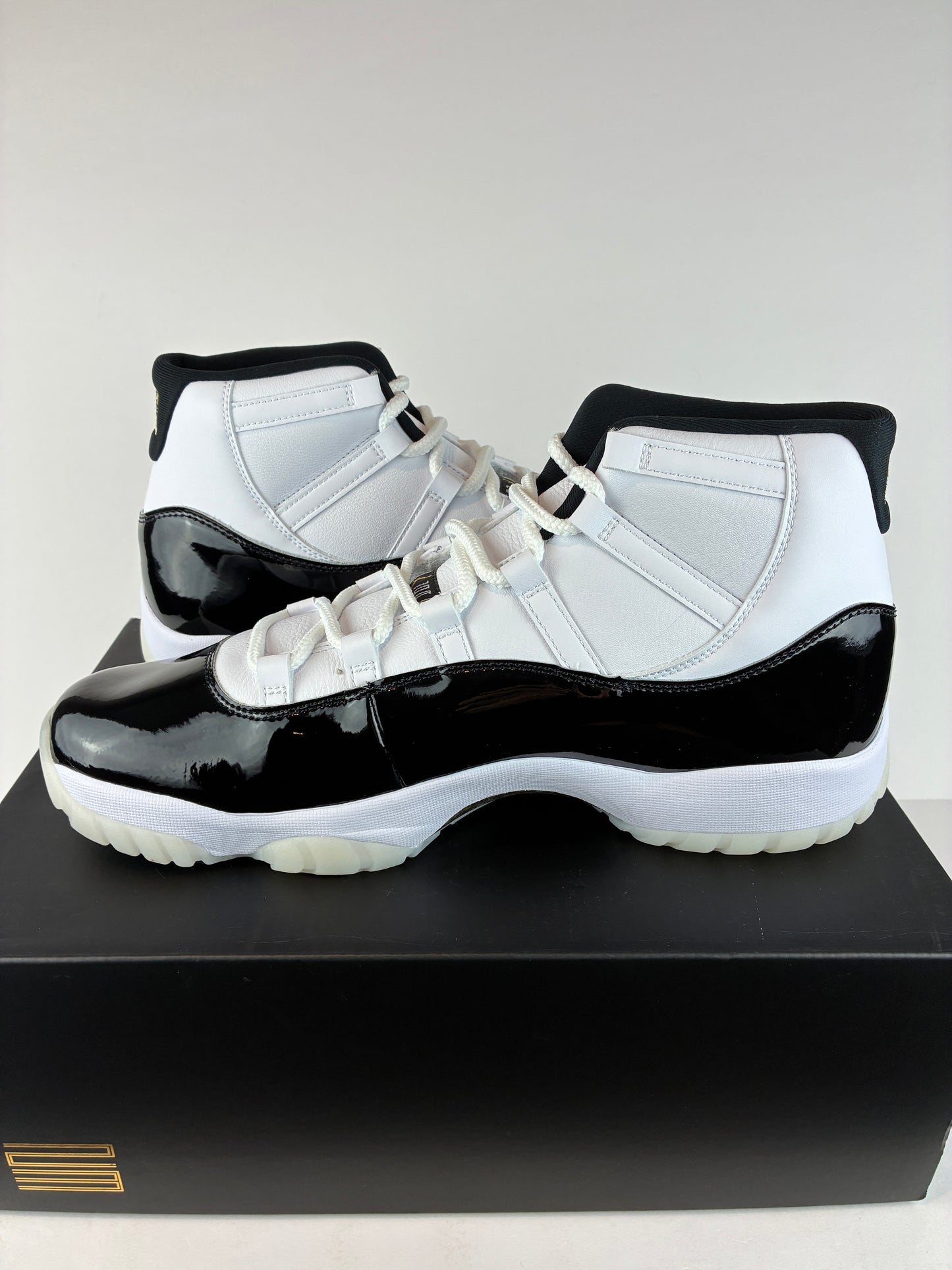 Jordan 11 Retro Mid Gratitude / Defining Moments Size 14 CT8012 170