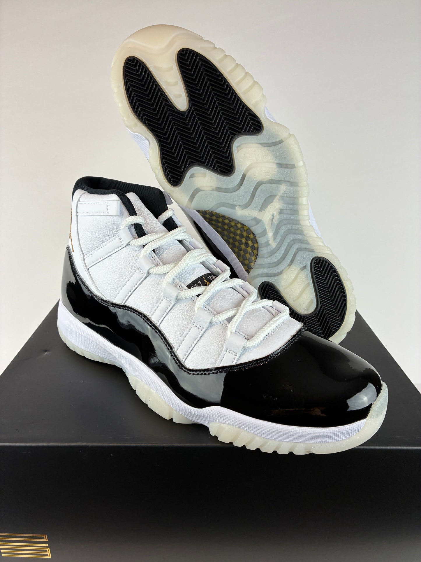 Jordan 11 Retro Mid Gratitude / Defining Moments Size 14 CT8012 170