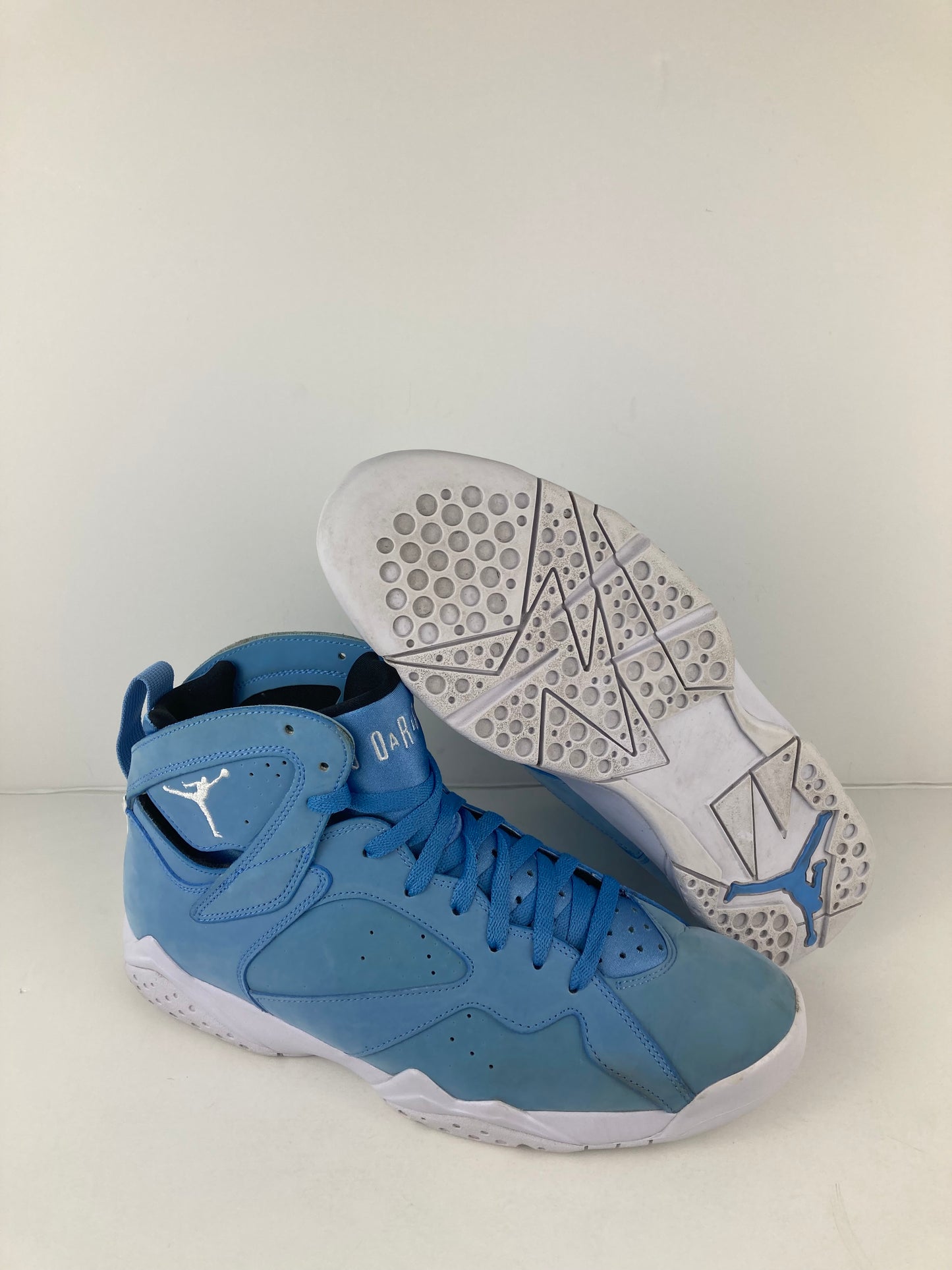 Jordan 7 Retro Pantone 2017 Size 10.5 304775 400