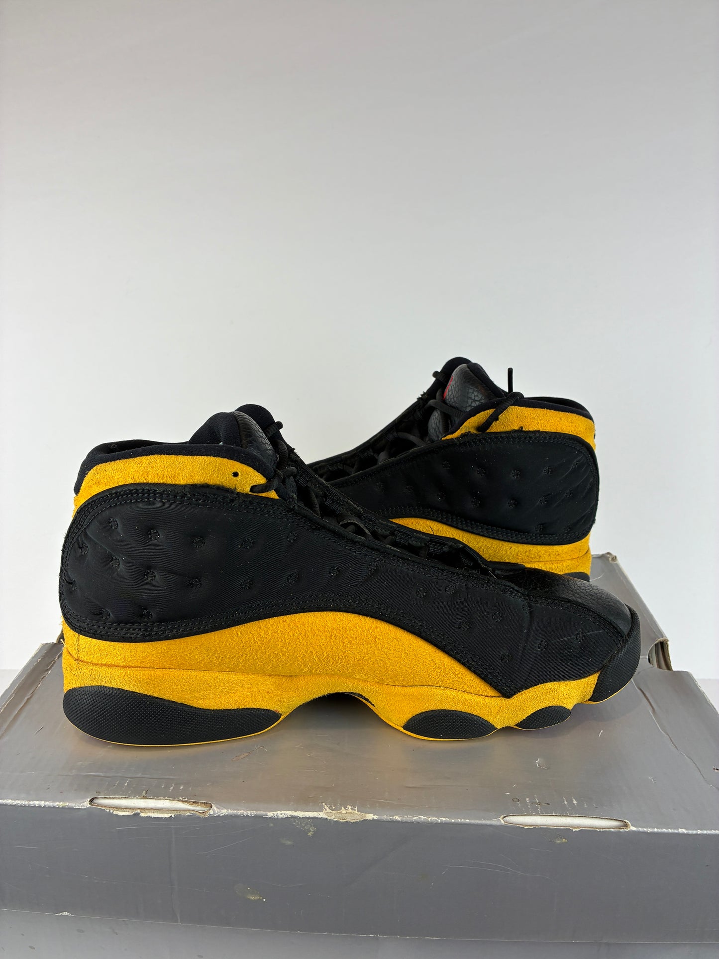 Air Jordan 13 Retro B-Grade Melo Class of 2002 Size 9.5 414571 035