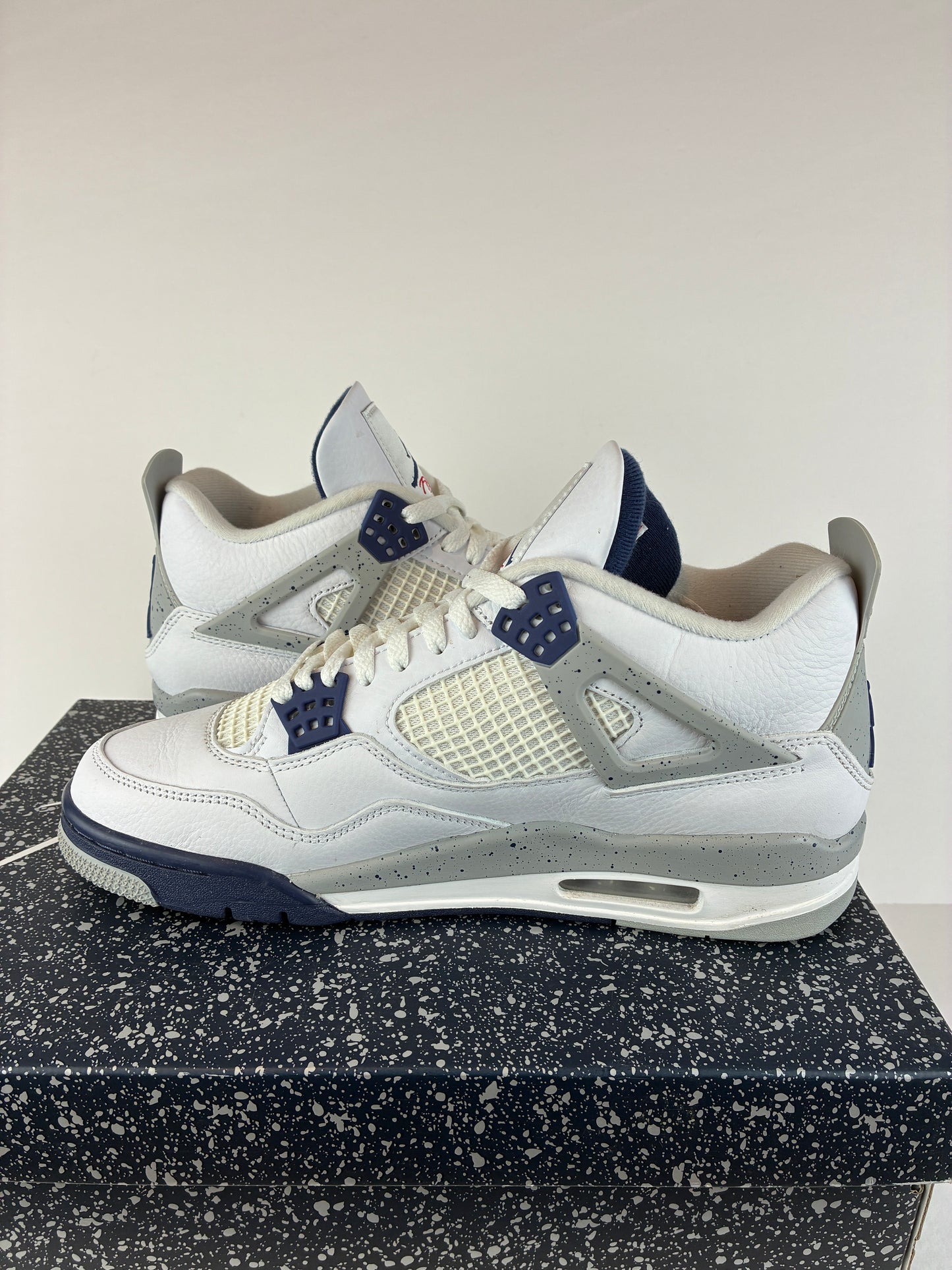 Jordan 4 Retro Mid Midnight Navy Size 10 DH6927 140