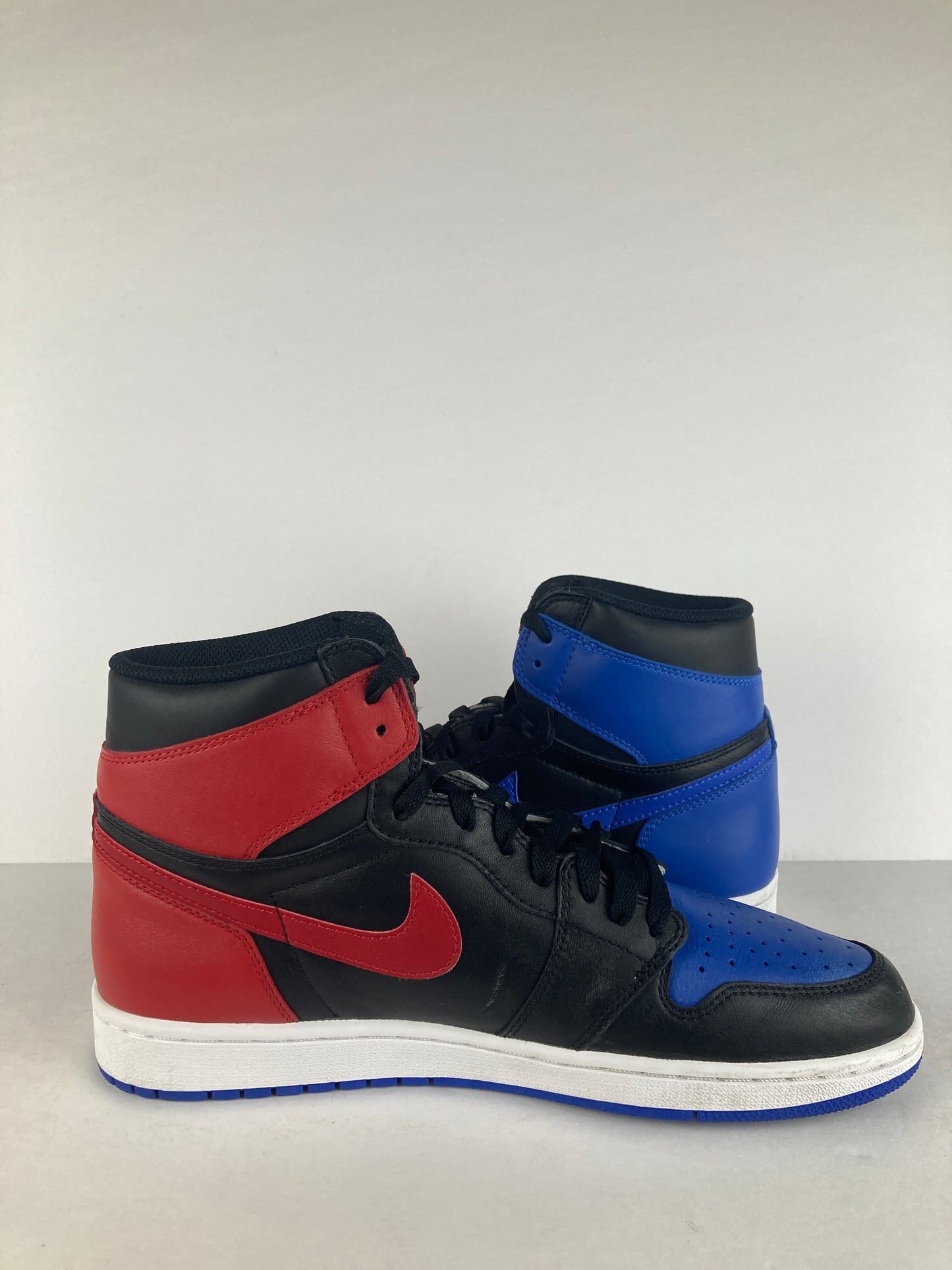 Jordan 1 Retro High OG Top 3 2016 Size 10.5 555088 026