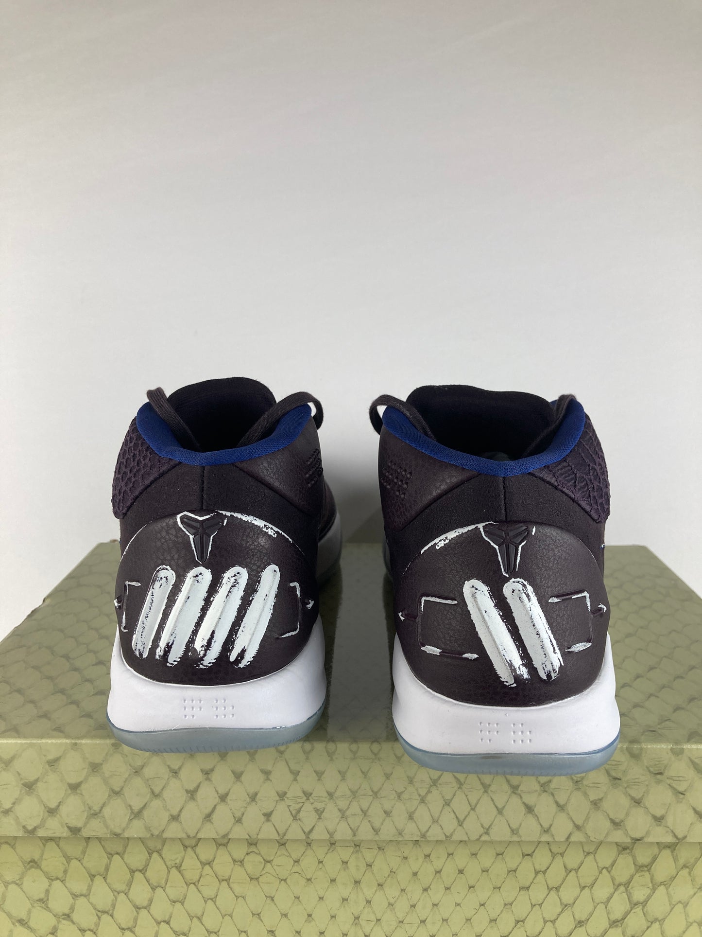 Nike Kobe A.D. Mid Port Wine Size 12 922482 602