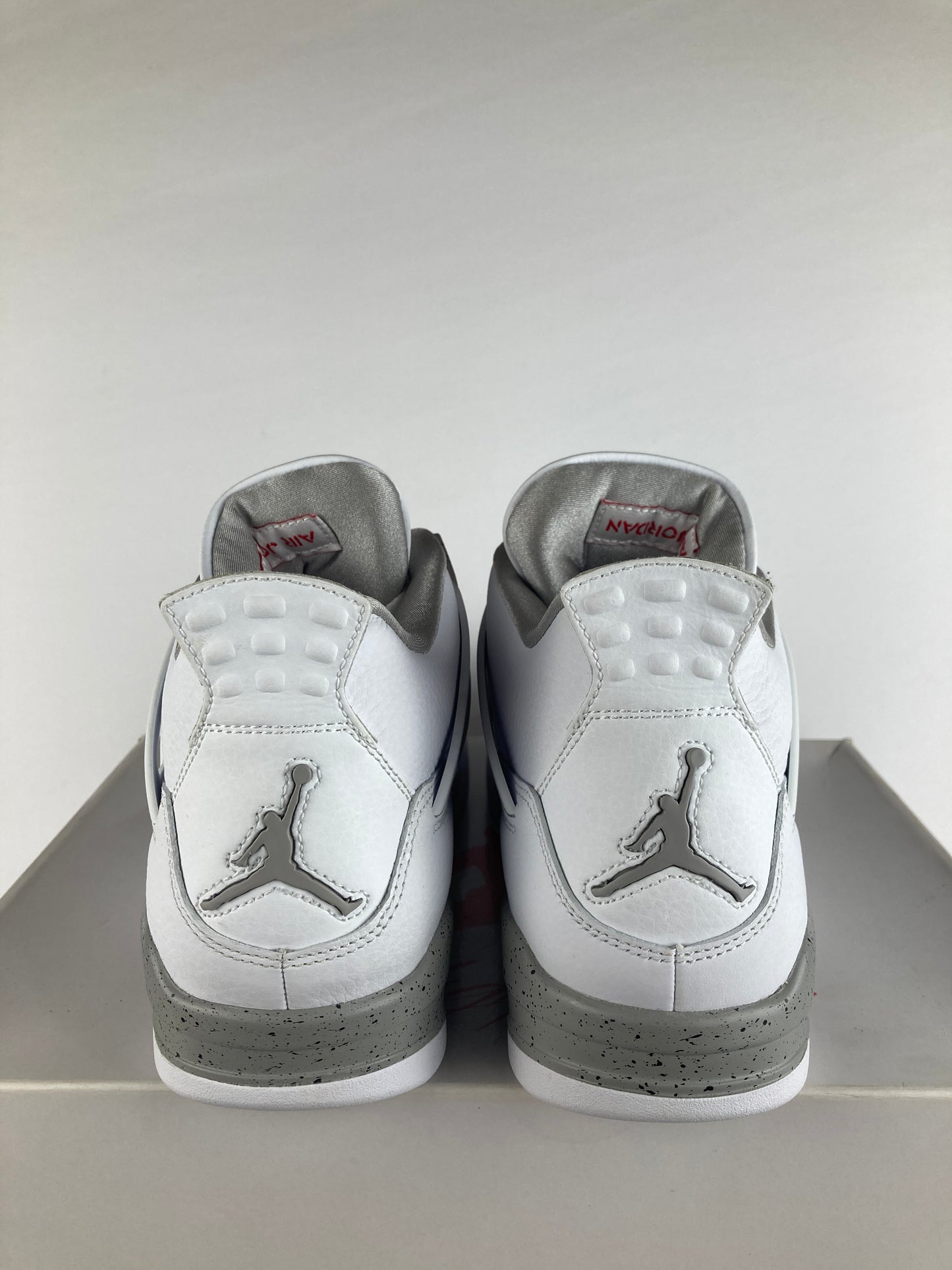 Jordan 4 Retro Mid White Oreo Size 10 CT8527 100