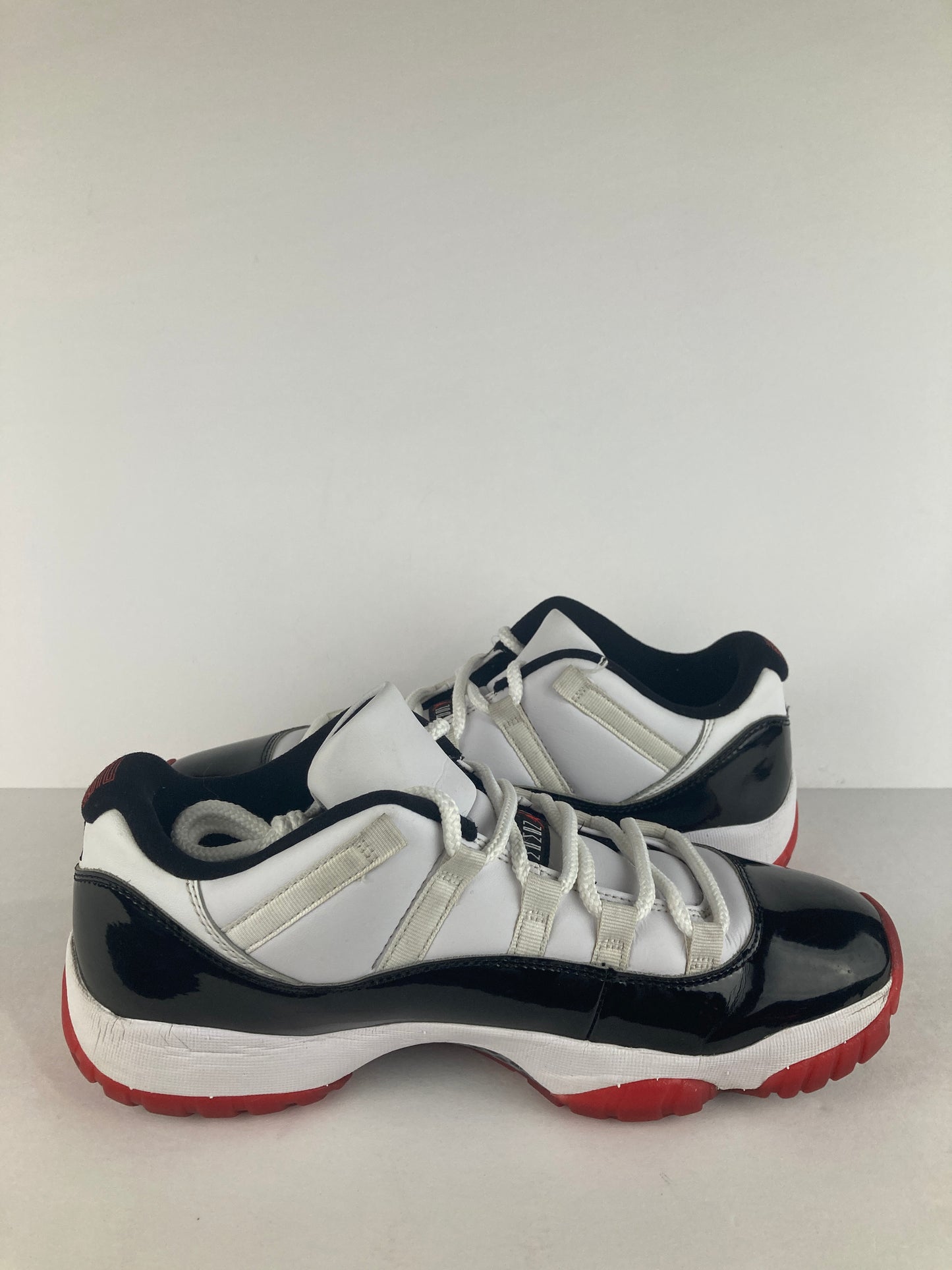 Jordan 11 Retro Low Concord Bred Size 10 AV2187 160