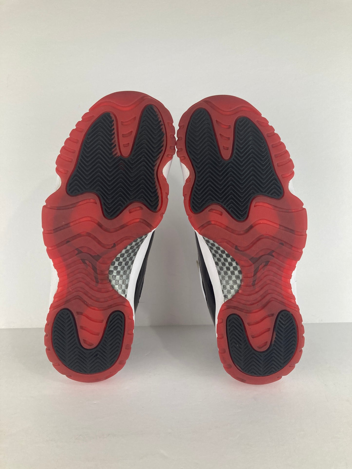 Jordan 11 Retro Low Concord Bred Size 10 AV2187 160