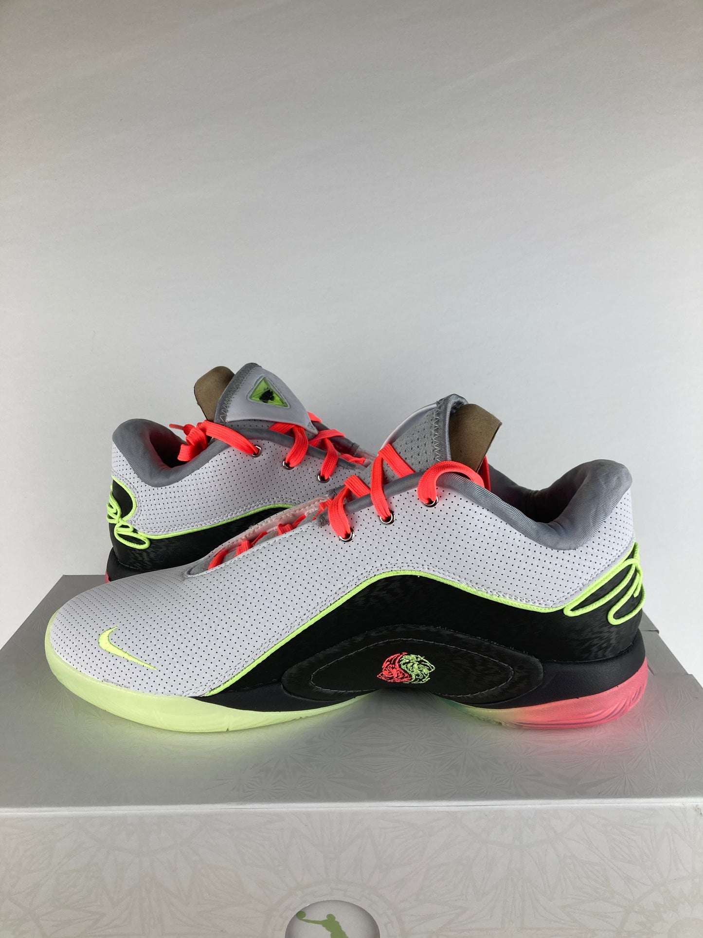 Nike LeBron 22 Crown Jewel Size 12 FZ1094 101