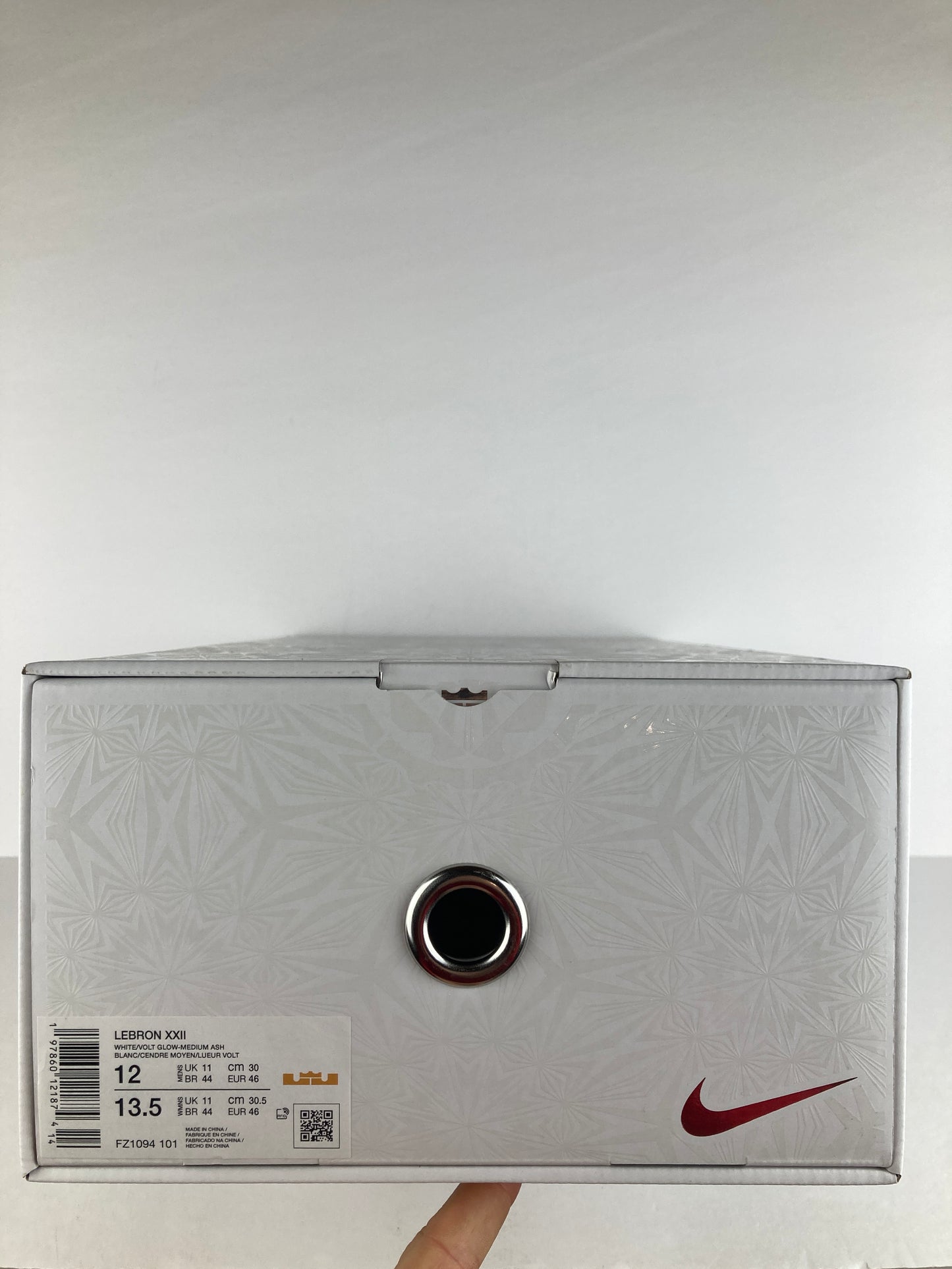 Nike LeBron 22 Crown Jewel Size 12 FZ1094 101