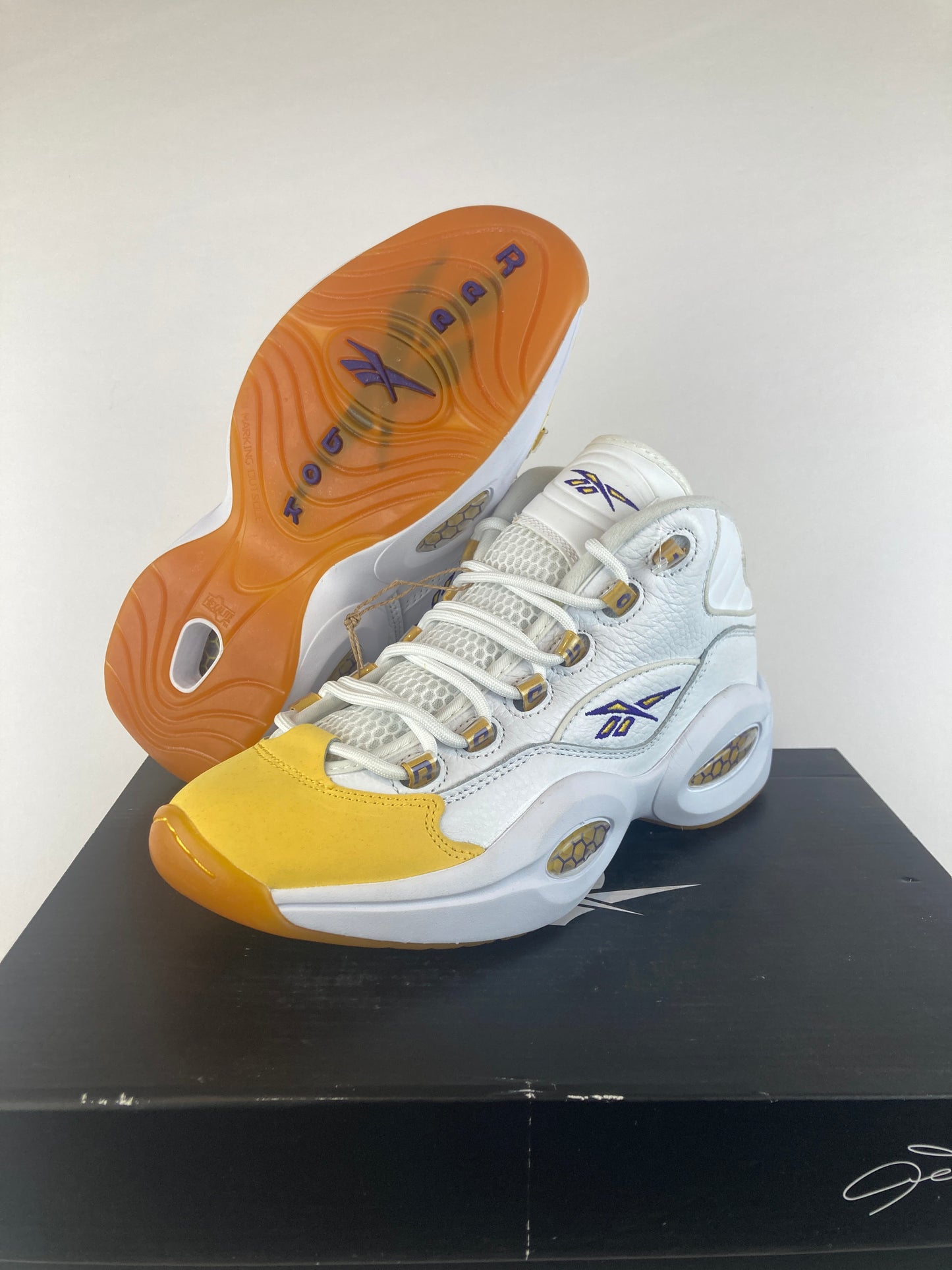 Reebok Question Mid Yellow Toe Size 7.5 FX4278
