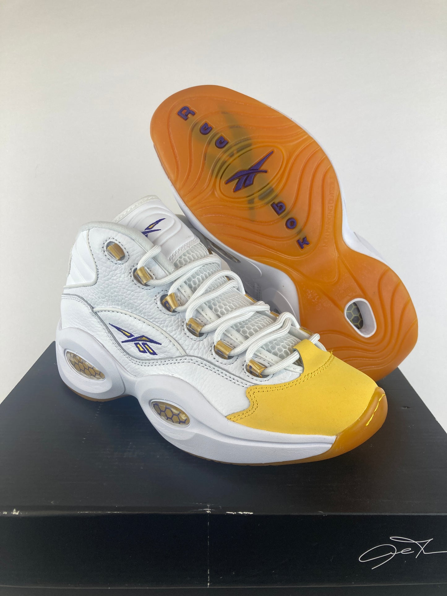 Reebok Question Mid Yellow Toe Size 7.5 FX4278