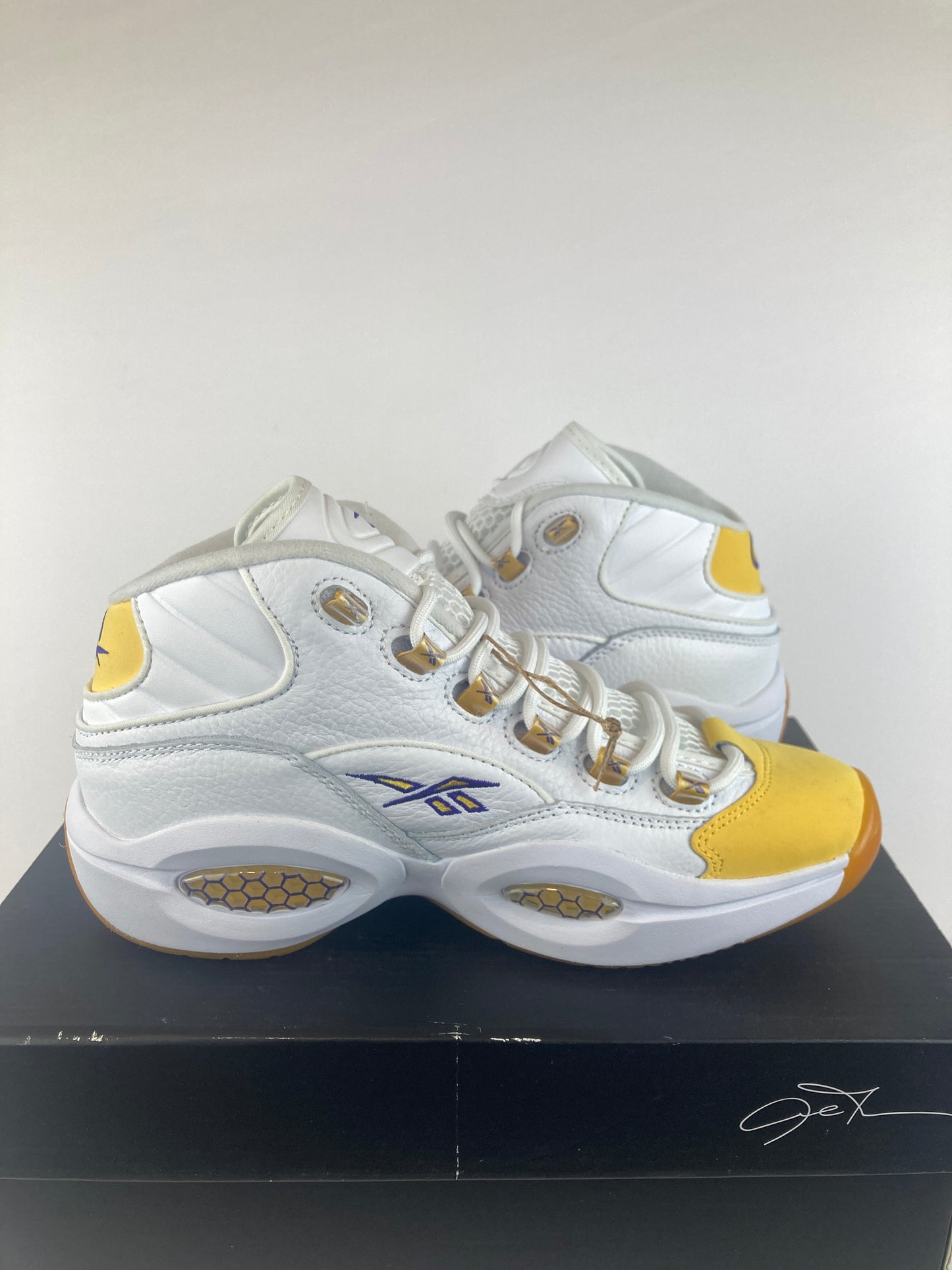 Reebok Question Mid Yellow Toe Size 7.5 FX4278