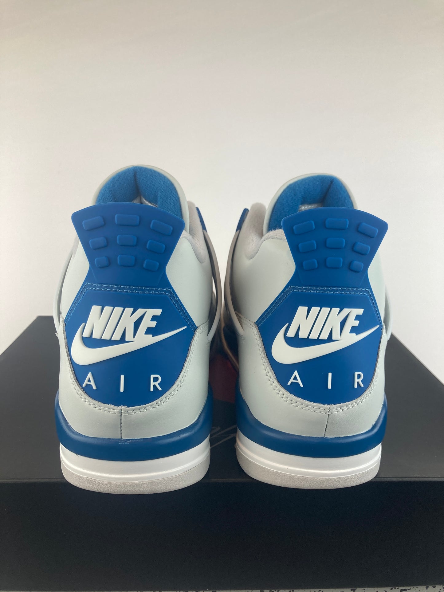 Air Jordan 4 Retro 2024 Military Blue Size 12 FV5029 141