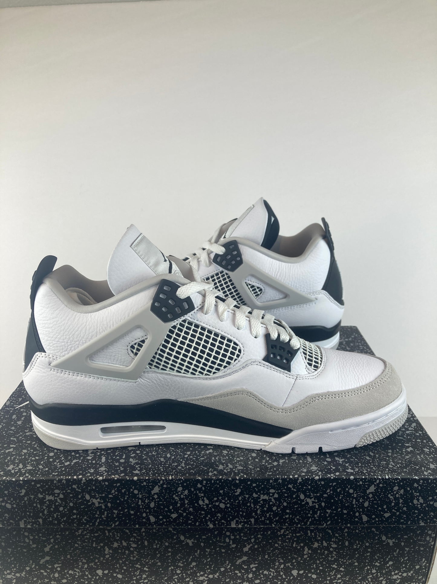 Jordan 4 Retro Mid Military Black Size 12 DH6927 111