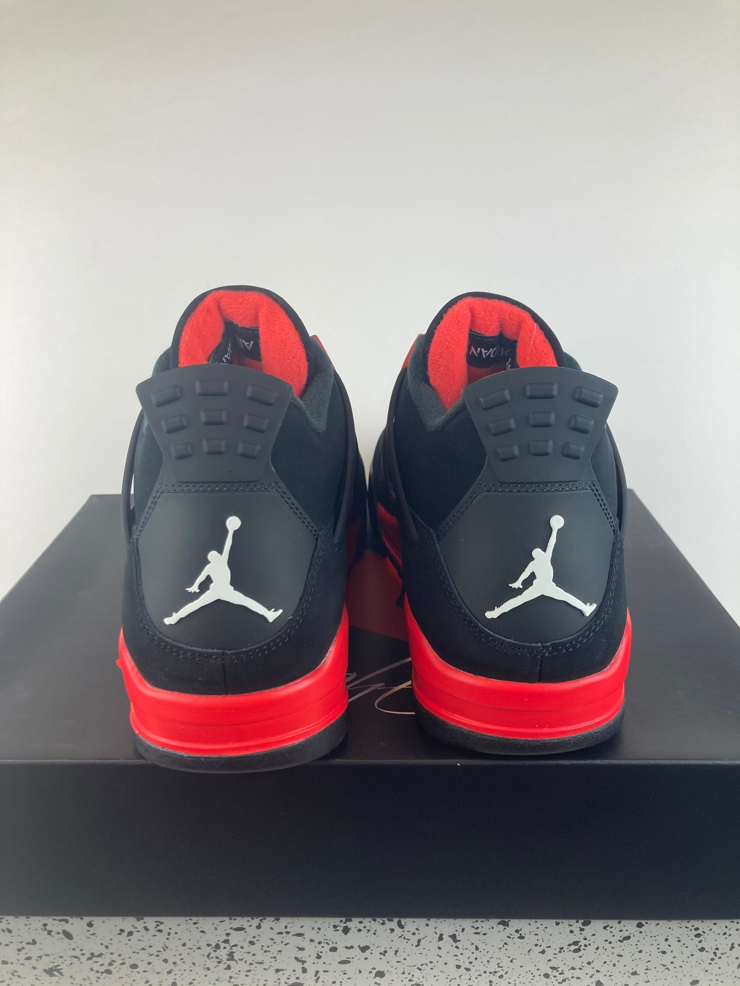 Jordan 4 Retro Mid Red Thunder Size 12 CT8527 016