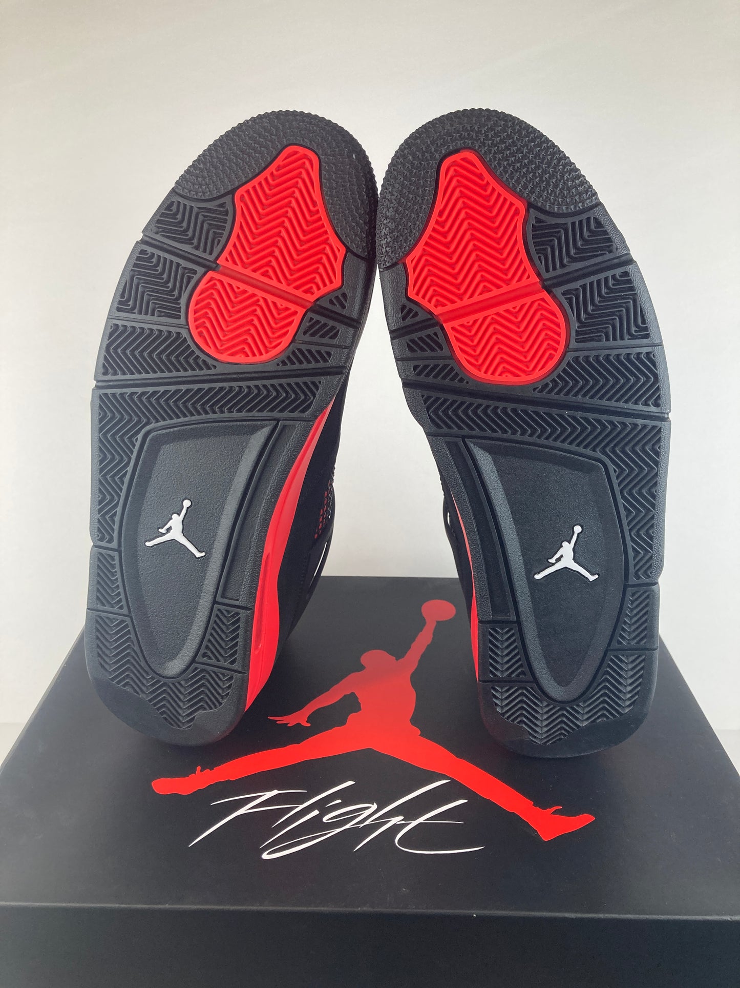 Jordan 4 Retro Mid Red Thunder Size 12 CT8527 016
